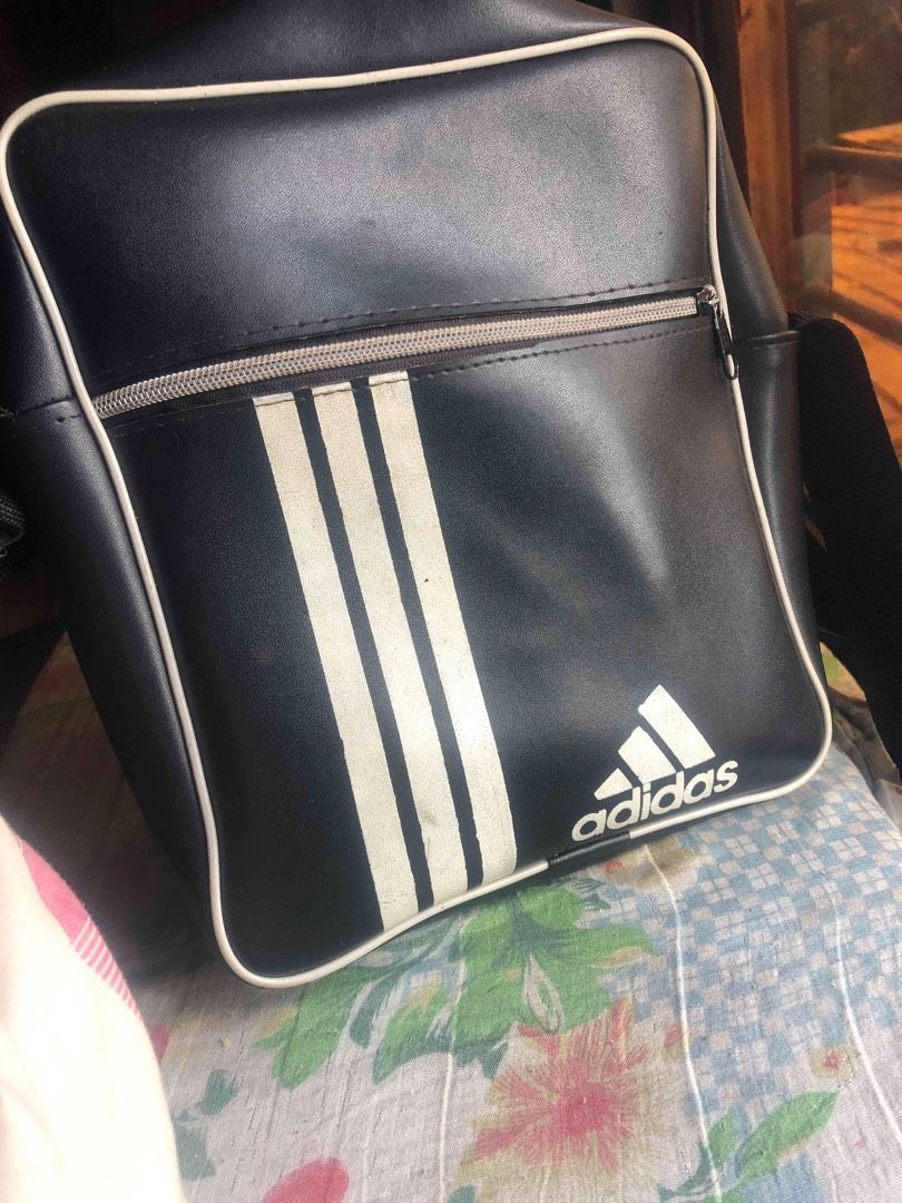 Sacoche adidas cuir 2025